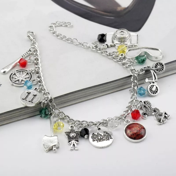 Stanger things charm bracelet. - Picture 4 of 4
